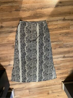 Vintage Snake Print Midi Skirt